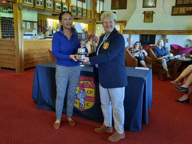 Div B winner - Cheh Ngim Ratcliffe (Nizels - 38 pts)